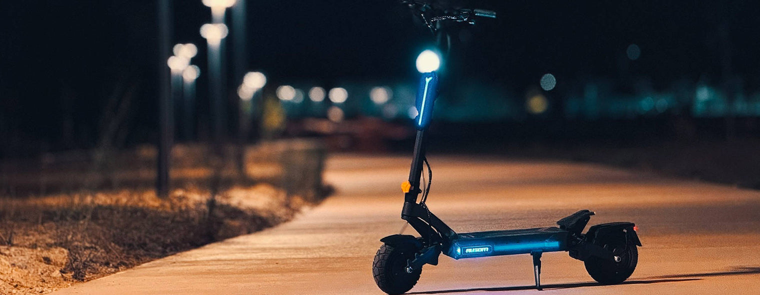 Le système d’éclairage et de signalisation d’Ausom pour des trajets nocturnes plus sûrs