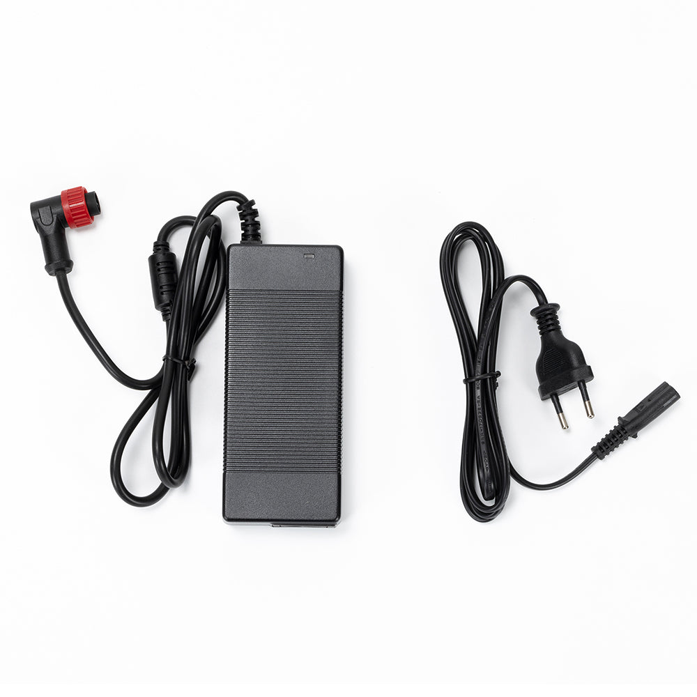 chargeur-pour-trottinette-en-version-ausom-eu