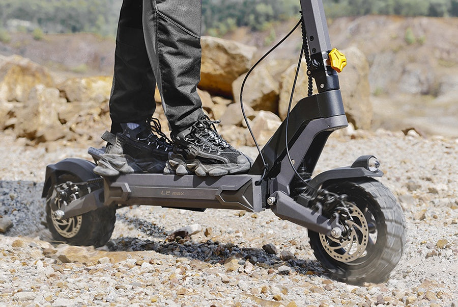 ausom-l2-max-electric-scooter-1